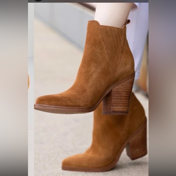 Marc Fisher Gadri suede pointed toe slip on booties Sz 7 M - Picture 2 of 16